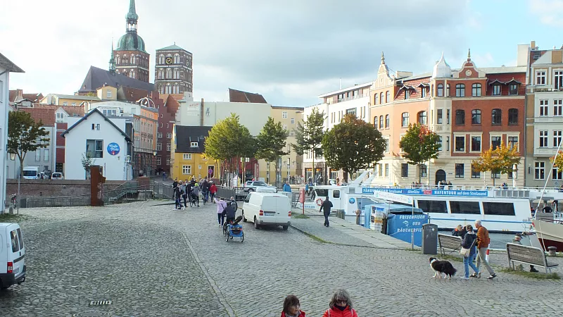 © R.Thiel
10.10.2020 12:54:29
Stralsund 2020
Ostsee-Fotos
Foto-Gallerie