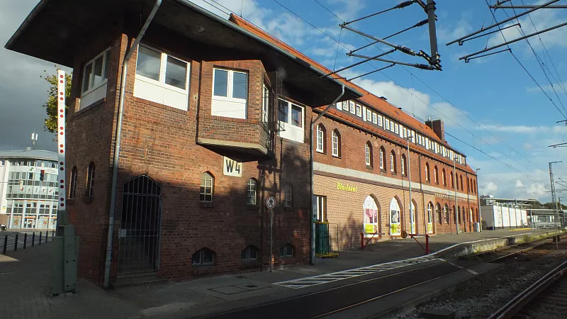 © R.Thiel
10.10.2020 15:43:58
Stralsund 2020
Ostsee-Fotos
Foto-Gallerie